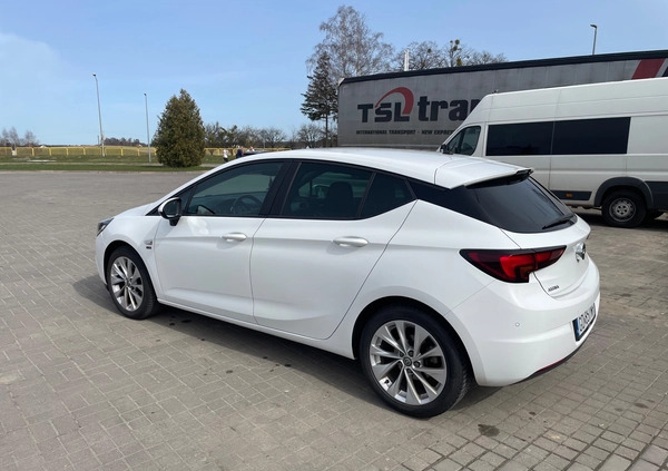 Opel Astra cena 58900 przebieg: 73500, rok produkcji 2019 z Gdańsk małe 37